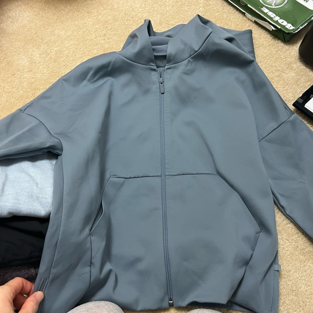 Lululemon Gray Cropped jacket